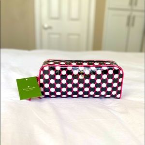 KATE SPADE BELLETOWN SMALL HENRIETTE COSMETIC CASE